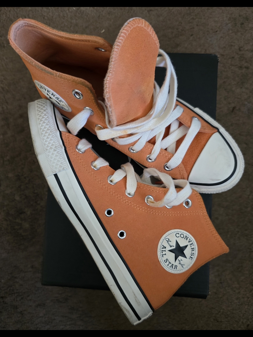 Converse Women's High Top Size 8 Shoe Box Label - White with Black Text